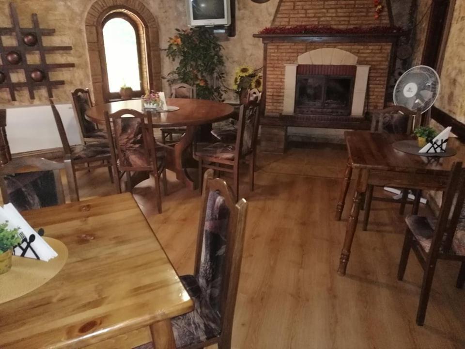 Хотел Омега Sztara Zagora Kültér fotó